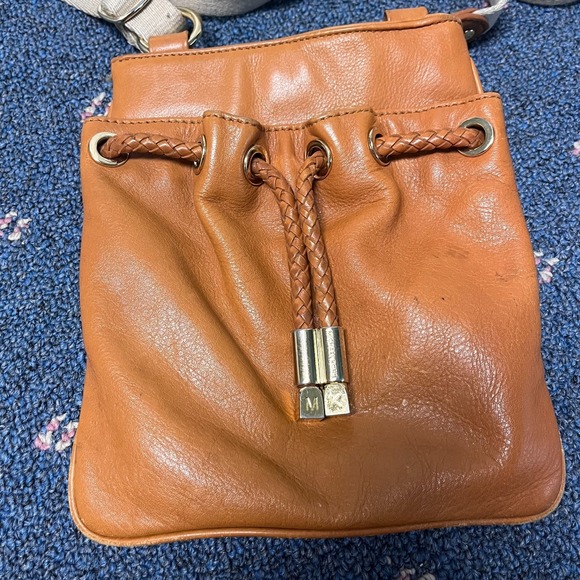 Michael Kors Brown Woodside Leather Canvas Crossbody Handbag Drawstring Small - Picture 2 of 11